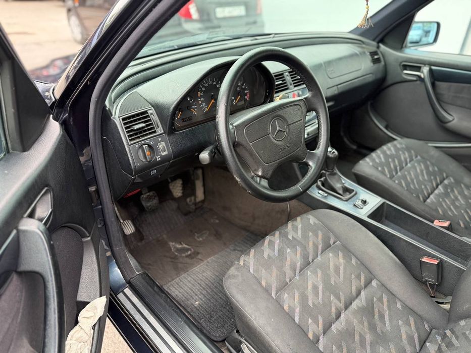 Mercedes-Benz C 180 1997 — 6