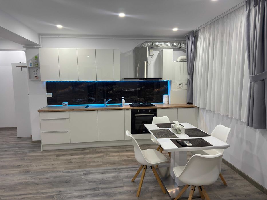 Ofer Inchiriez apartament 2 camere LUX