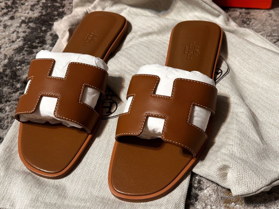 Papuci Hermes Oran maro marime 38