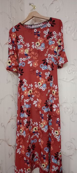 Продам женскую одежду 42-го размера