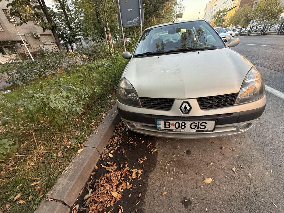 RENAULT Clio 2004 — imagine 4