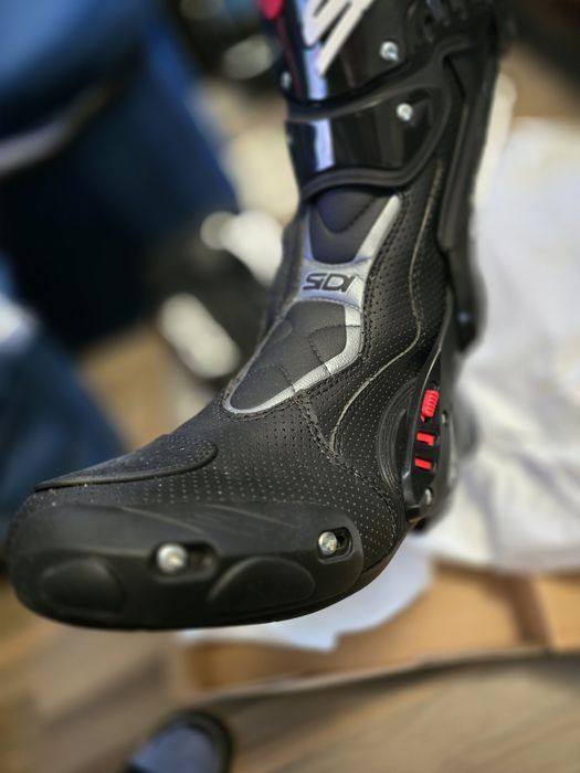 Ghete moto SIDI ST Air  nr. 44 ca noi