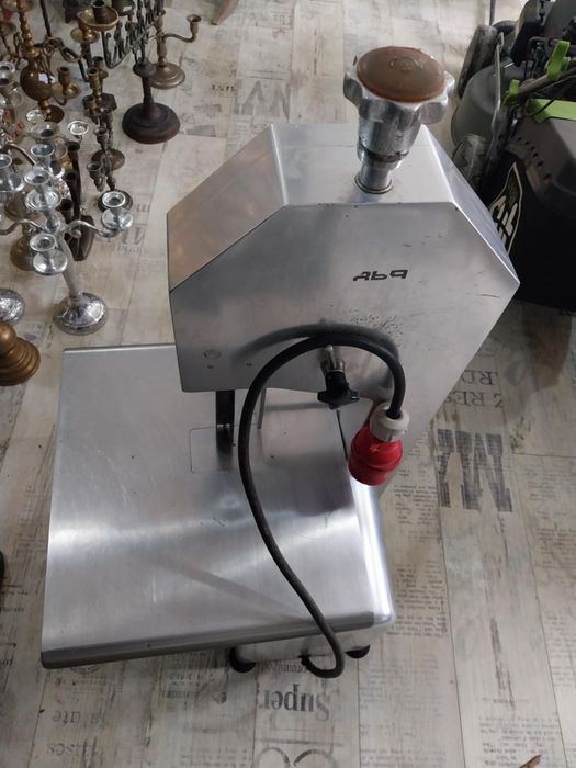 Банцинг за месо Bizerba