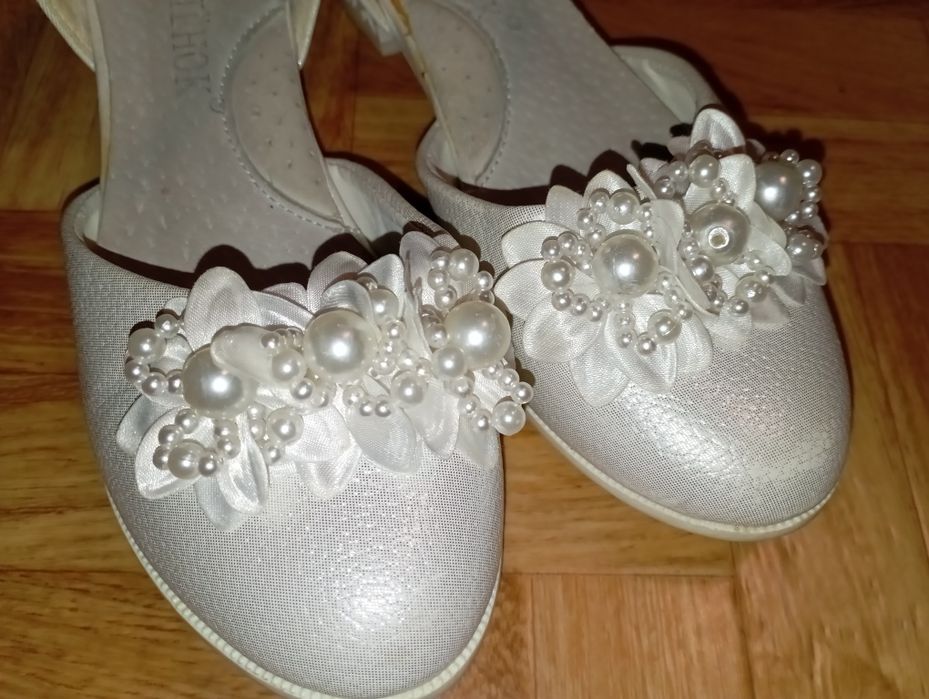 Туфли для девочки