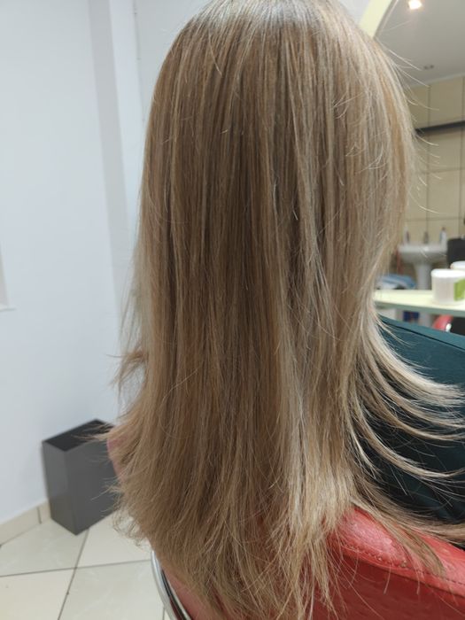 Salon de coafura și frizerie