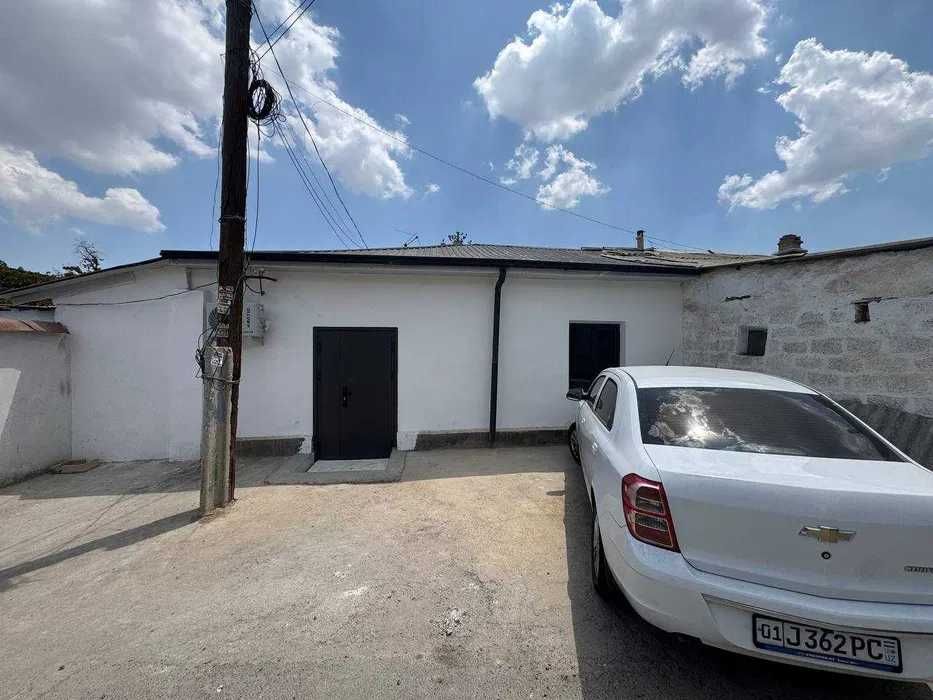 Продается двухкомнатная квартира на земле и 2 парковочных места