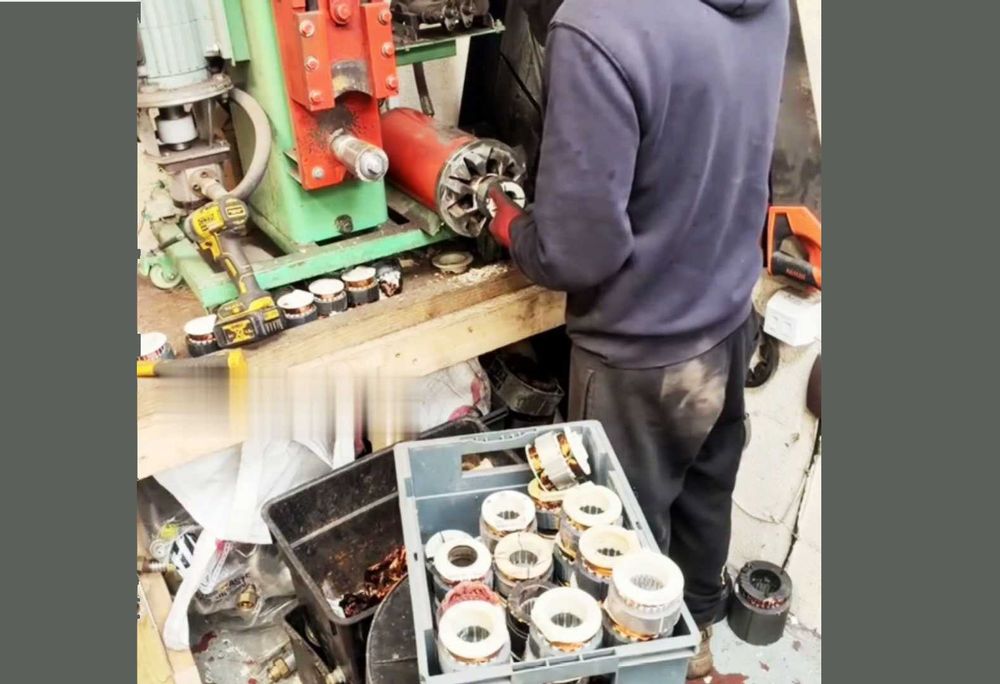 Машина REM-M за извличане на чиста мед от скрап електрически двигатели