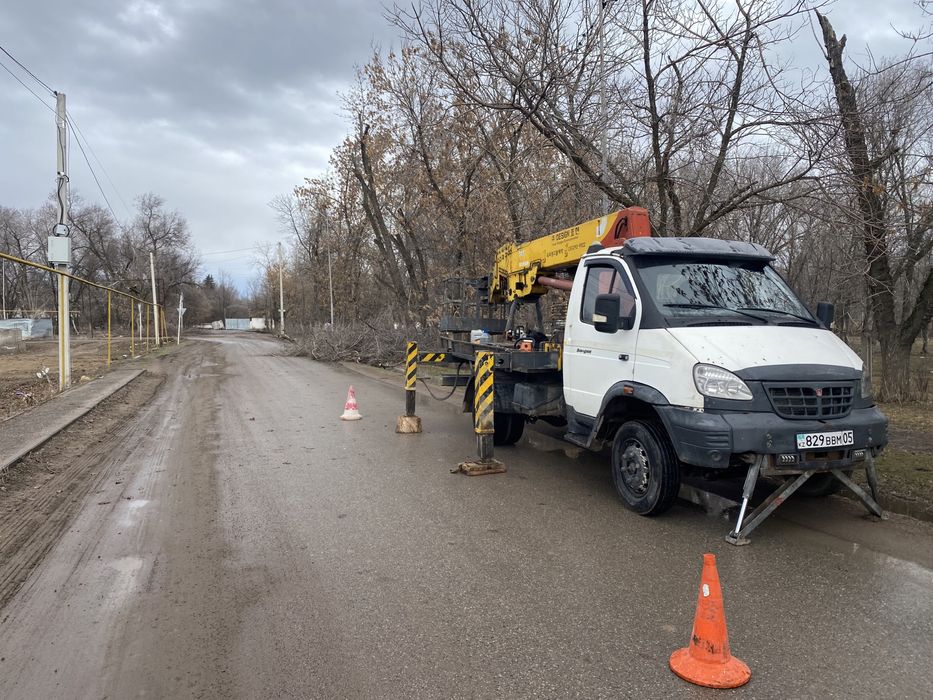 Автовышка -мини автокран