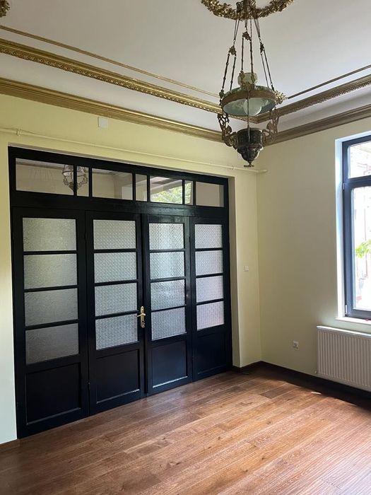 De vânzare apartament 4 camere - sectorul 3