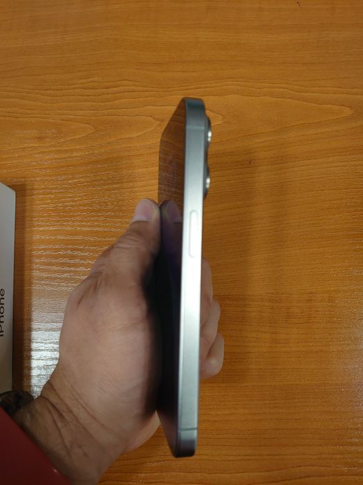 Apple iPhone 15 pro 256 GB Titanium