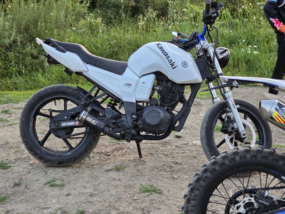 продам мотоцикл 250куб