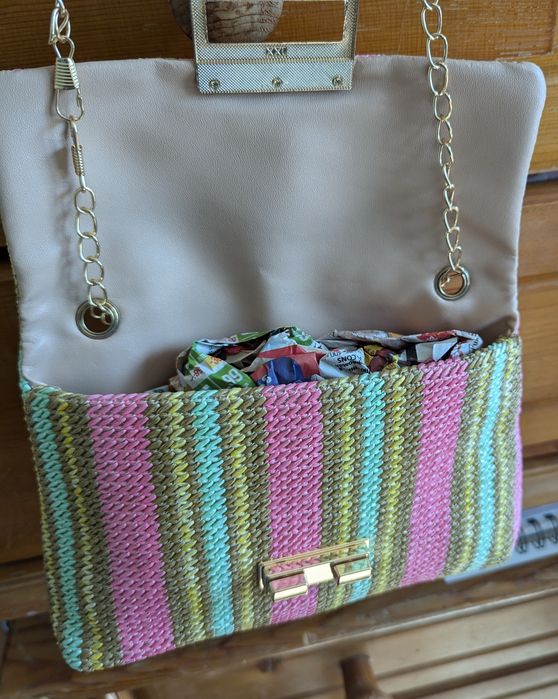 Нова дамска чанта