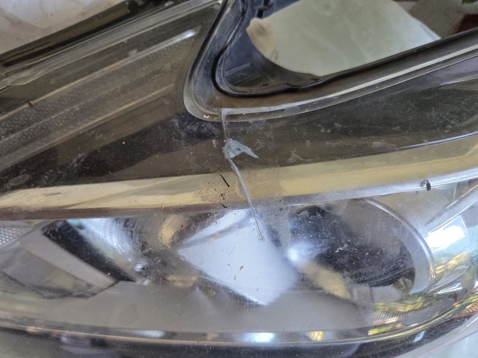 Nissan Altima 2015 față (fată stânga) a fost ridicată.