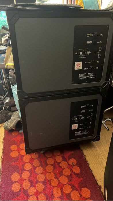 Vind boxe pasive si mixer activ