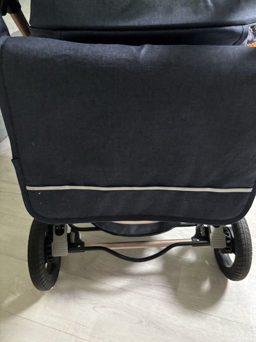 Коляска универсальная зима лето