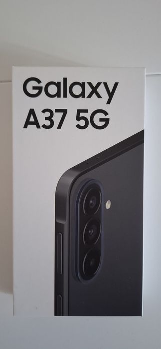Самсунг А 37 256 гб памяти