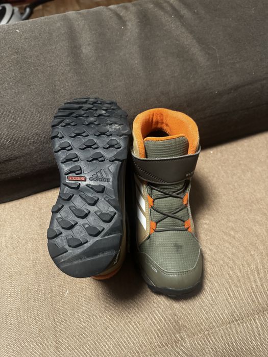 Зимние ботинки Адидас