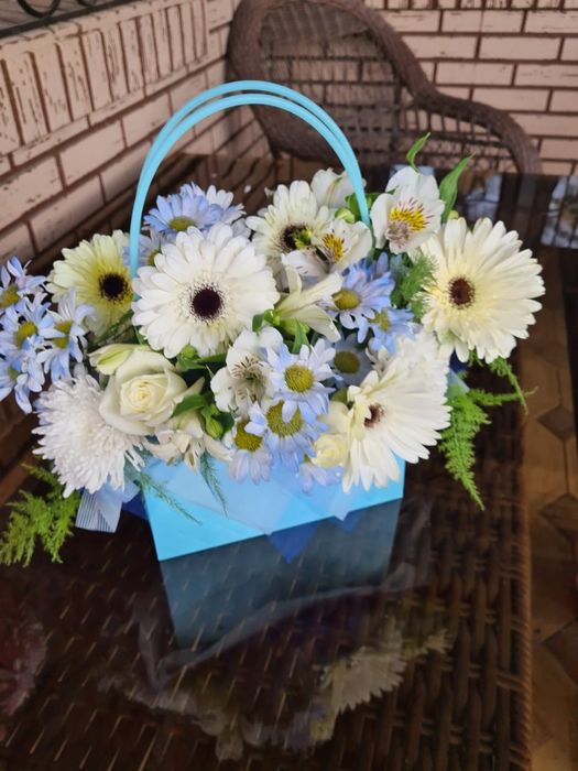 Букеты в сумочках