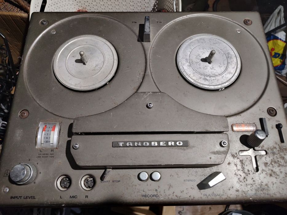 Magnetofon colecție Bang&Olufsen și Tandberg pentru restaurare sau piese