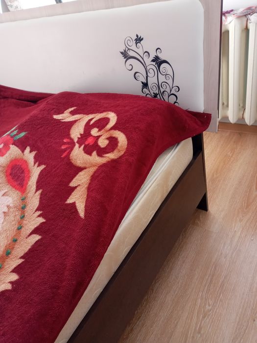 Спальная кровать 30 тыс