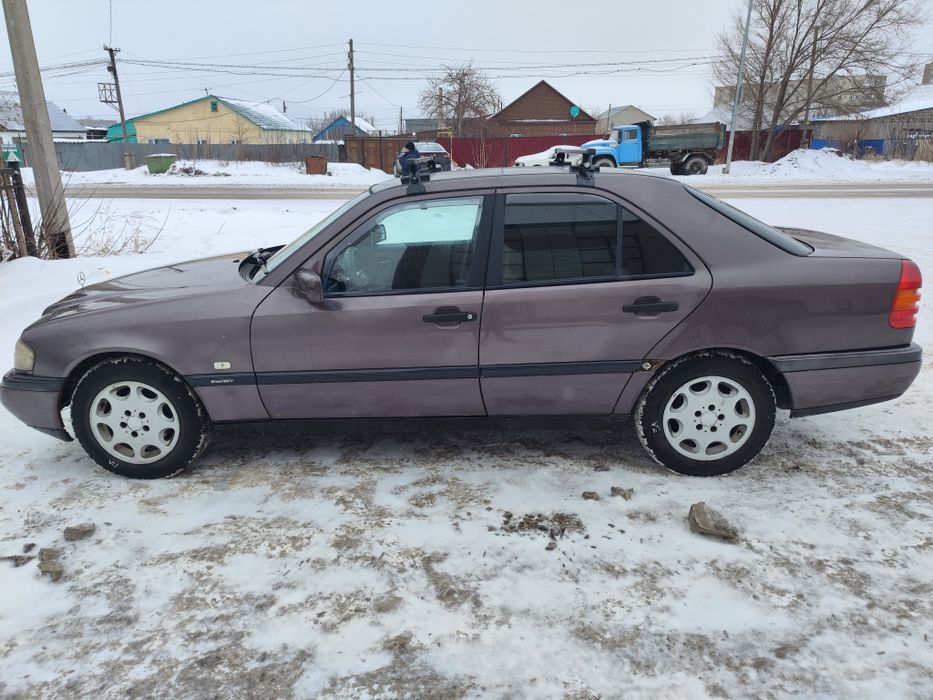 Продается Мерседес с180