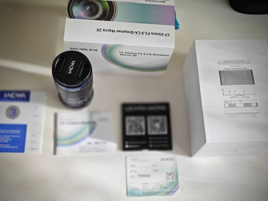 Fujifilm XT-4 тяло + два обектива + светкавици и софтбоксове Visco