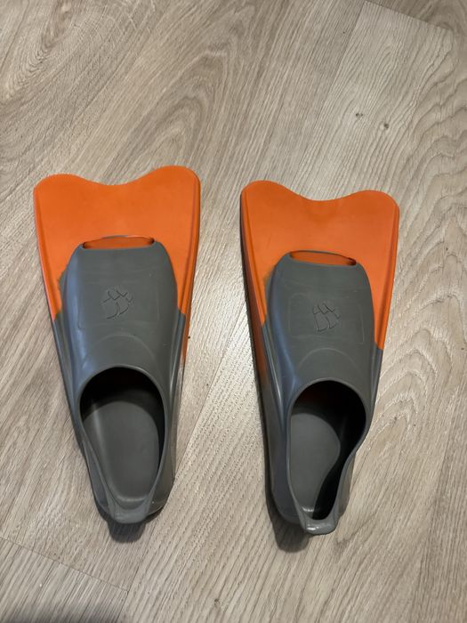 Продам ласты для плаванья (Madwave)