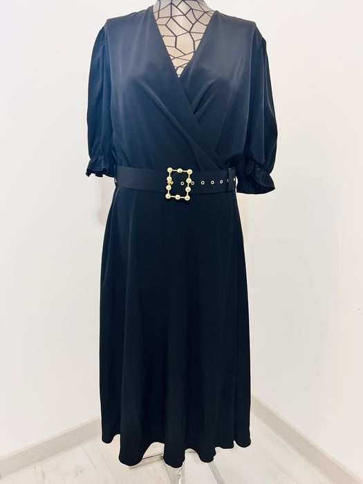 Rochie purtata o singura data marime L-XL