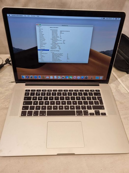 MacBook Pro Retina 15 Model A1398 EMC 2512 i7 2 6GHz 16GB RAM 250GB SSD 500 clicluri