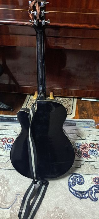 Holati a'lo.katta sozandalar chalgan