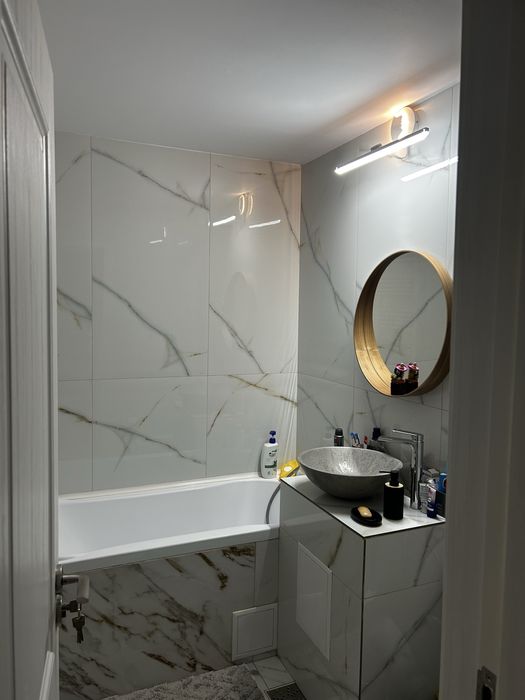 Vand apartament 3 camere, renovat
