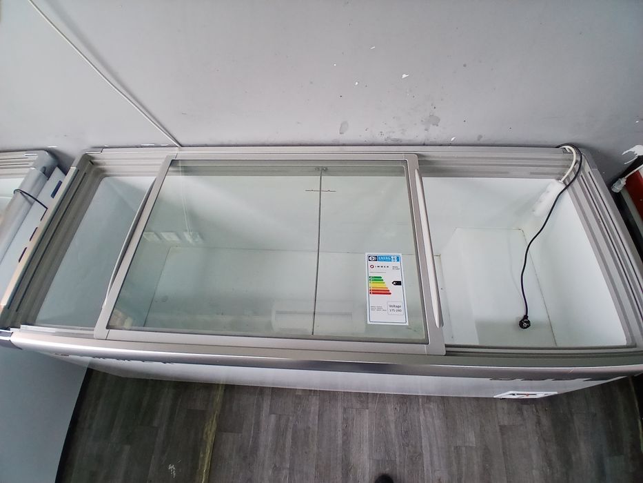 Muzlatgich yangi holati ideal