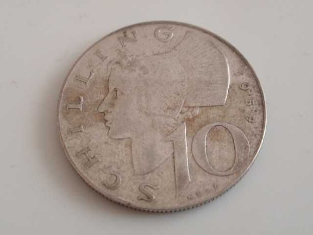 сребърни монети от цял свят