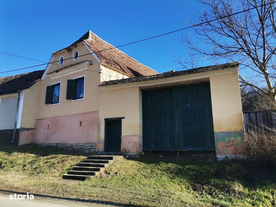 Casă săsească de vânzare în Richiș