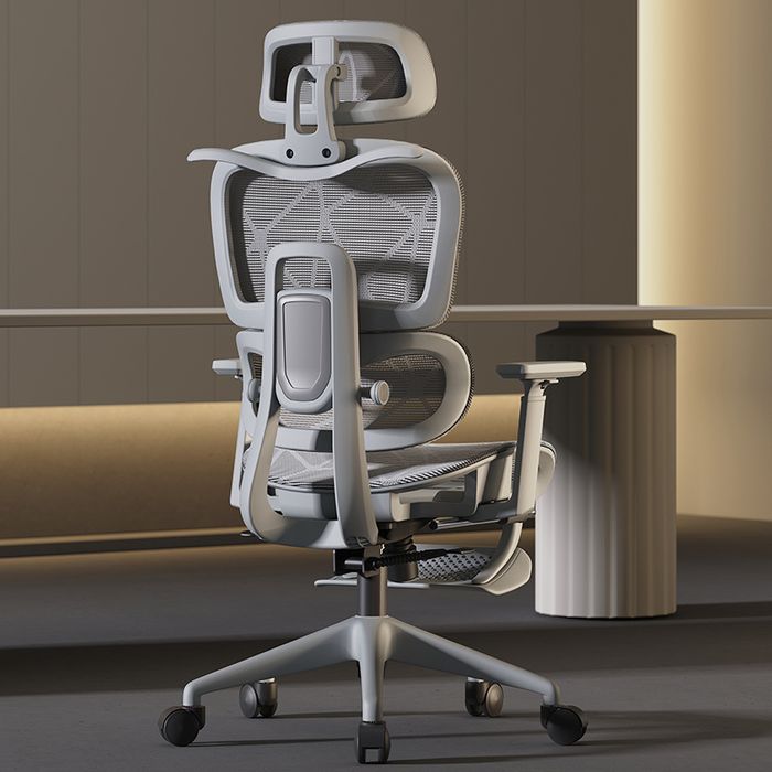 Ergonomik ofis uchun kreslo/ Эргономичное офисное кресло