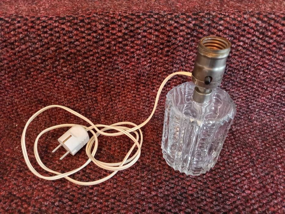 Lampa leviton vitange