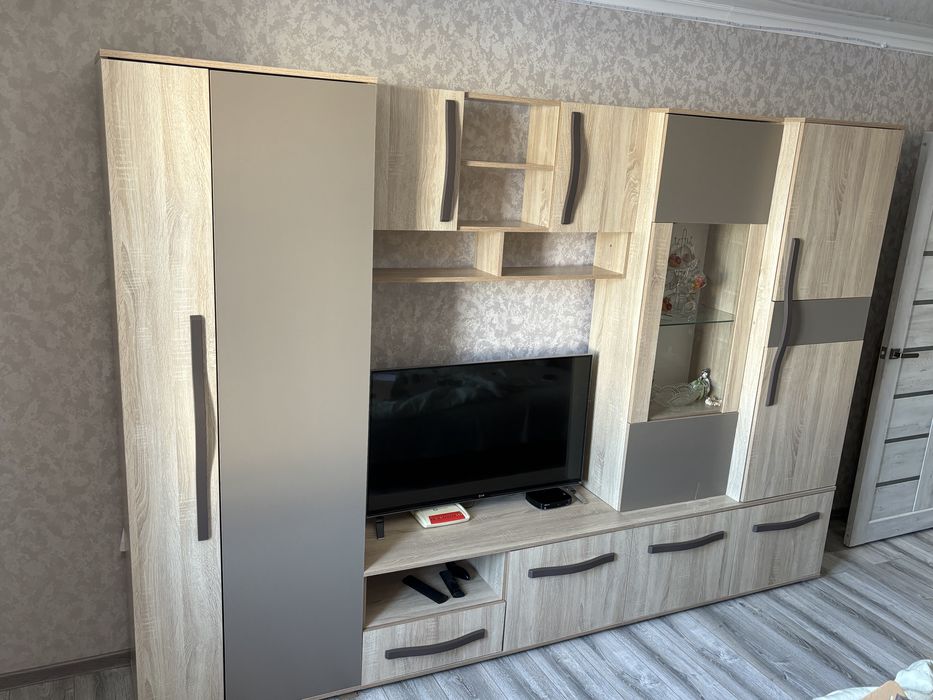 Продам стенку российского производства