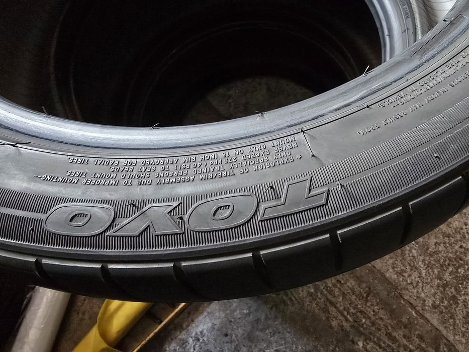Toyo 215/45 R18 89W vară