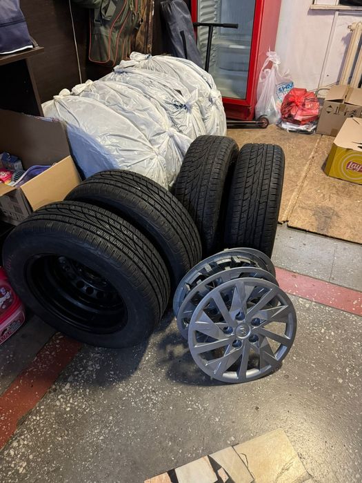 Шина с дисками и калпаки