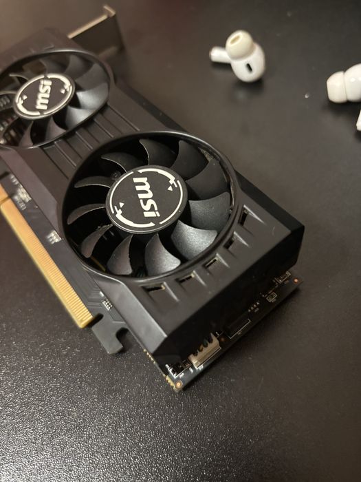 RX 550 (Low Profile) Ieftin 4GB