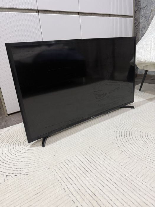 Телевизор samsung
