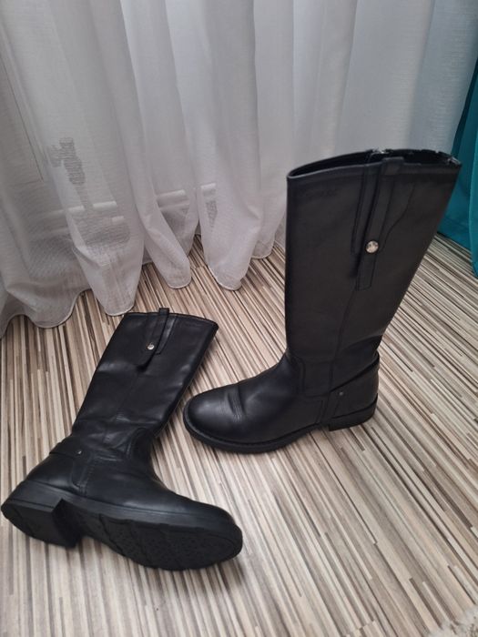 Cizme piele Geox marime 34.