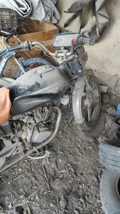 Продаю мотоцикл не находу