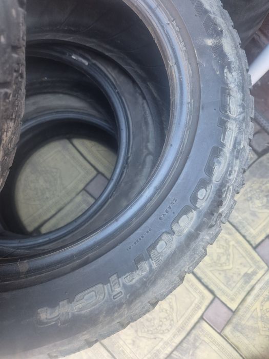 Продам шины на лето хватит