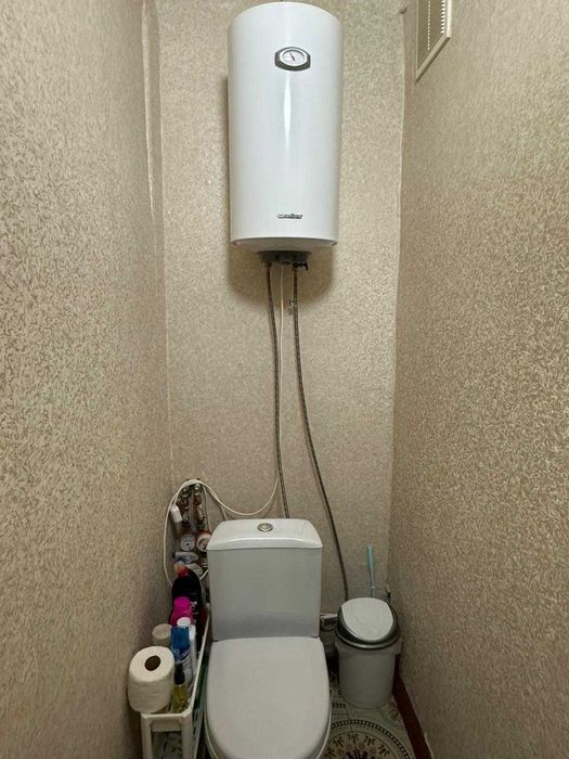 Продам 2-х комнатную квартиру в 8 микрорайоне