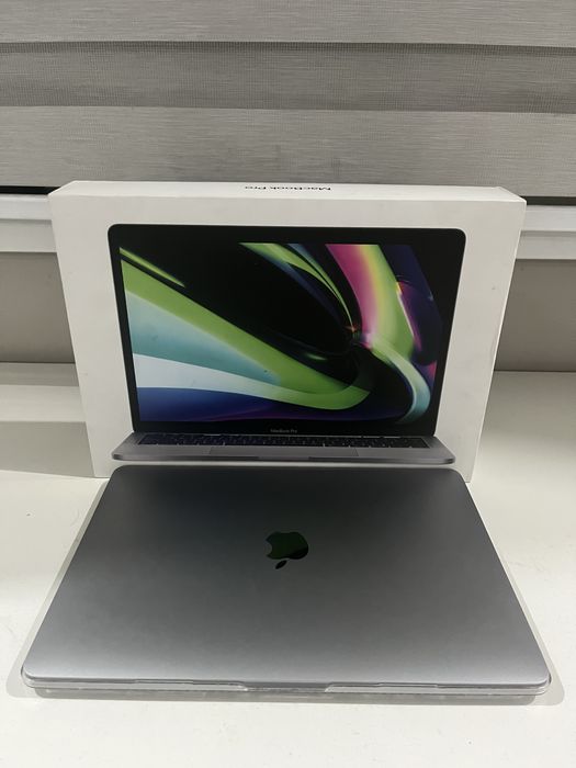 Macbook Pro M1 2020 8/512