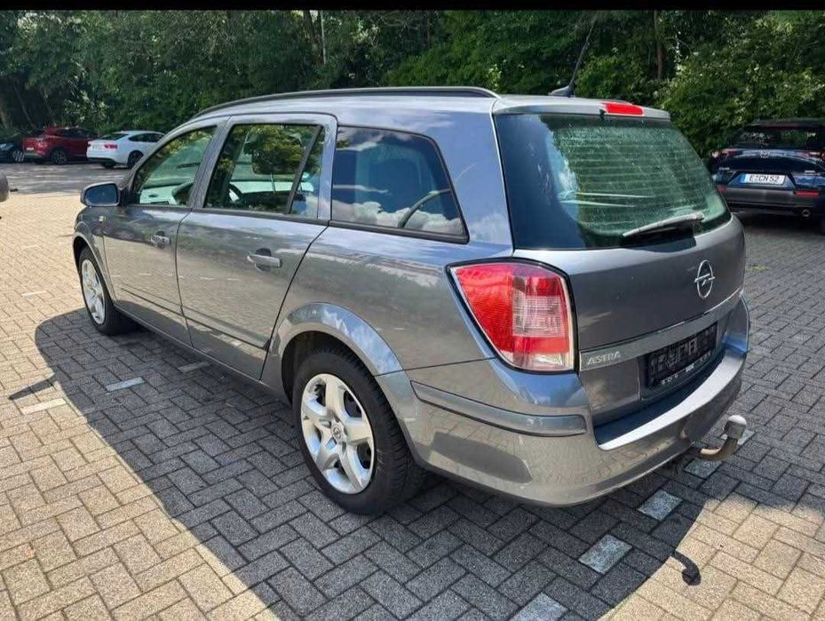 Opel Astra 1.9 2007г.