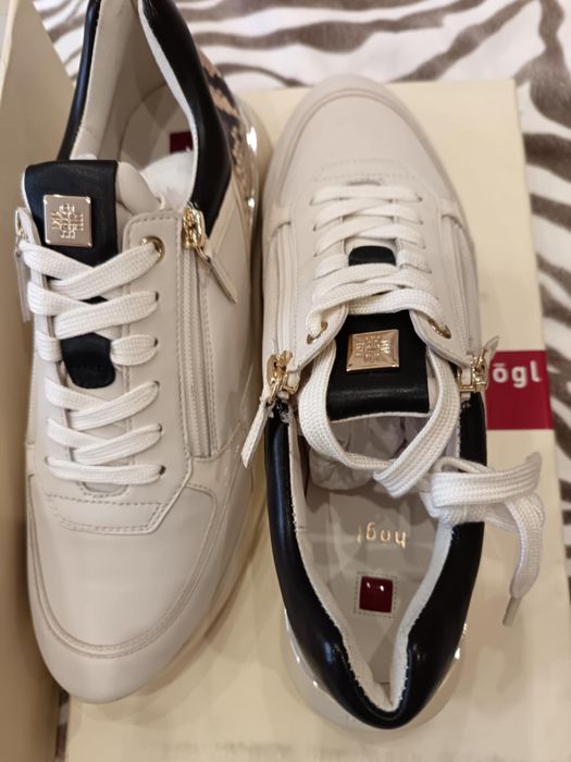 Женски Сникърси НОВИ!!