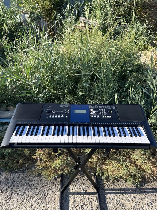 Синтезатор Yamaha YPT-330
