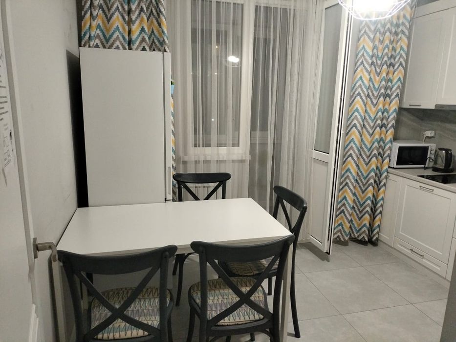 2 комнатная квартира посуточно адрес рядом с Алматы арены